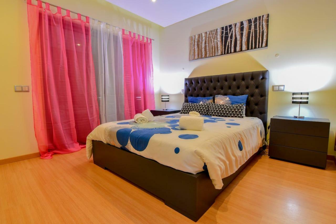 Stunning Villa With Pool Albufeira Bagian luar foto