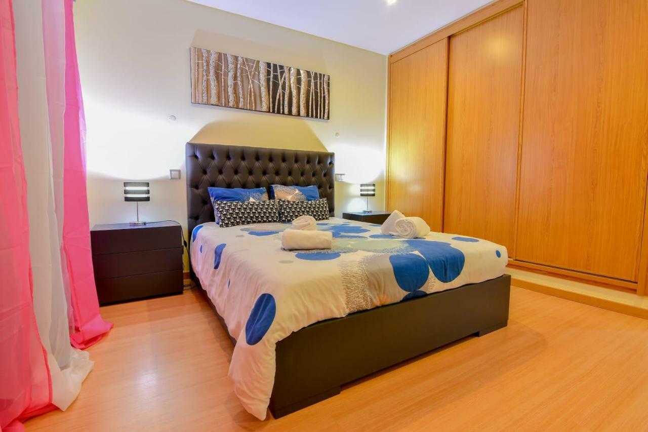 Stunning Villa With Pool Albufeira Bagian luar foto