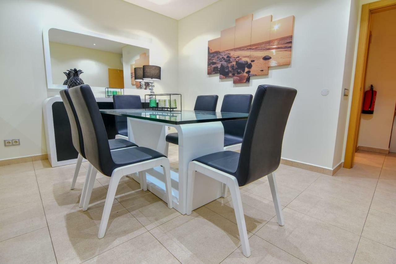 Stunning Villa With Pool Albufeira Bagian luar foto