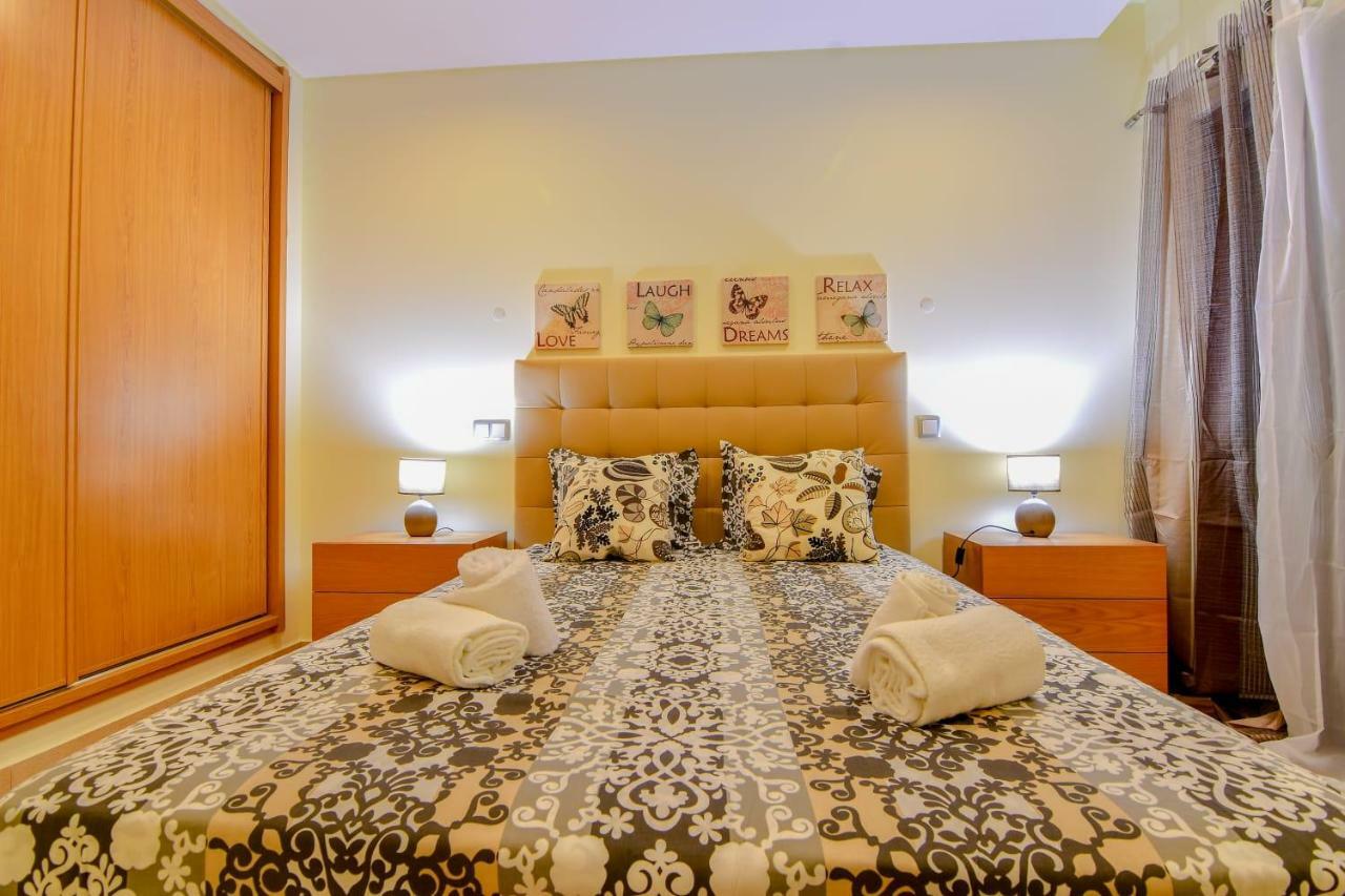 Stunning Villa With Pool Albufeira Bagian luar foto